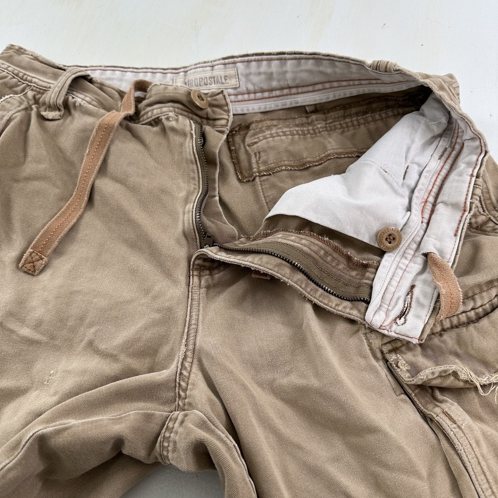VTG Y2K Distressed Aeropostale Cargo Shorts Men 33 Beige Khaki Cutoffs Tag 34 - Picture 9 of 15